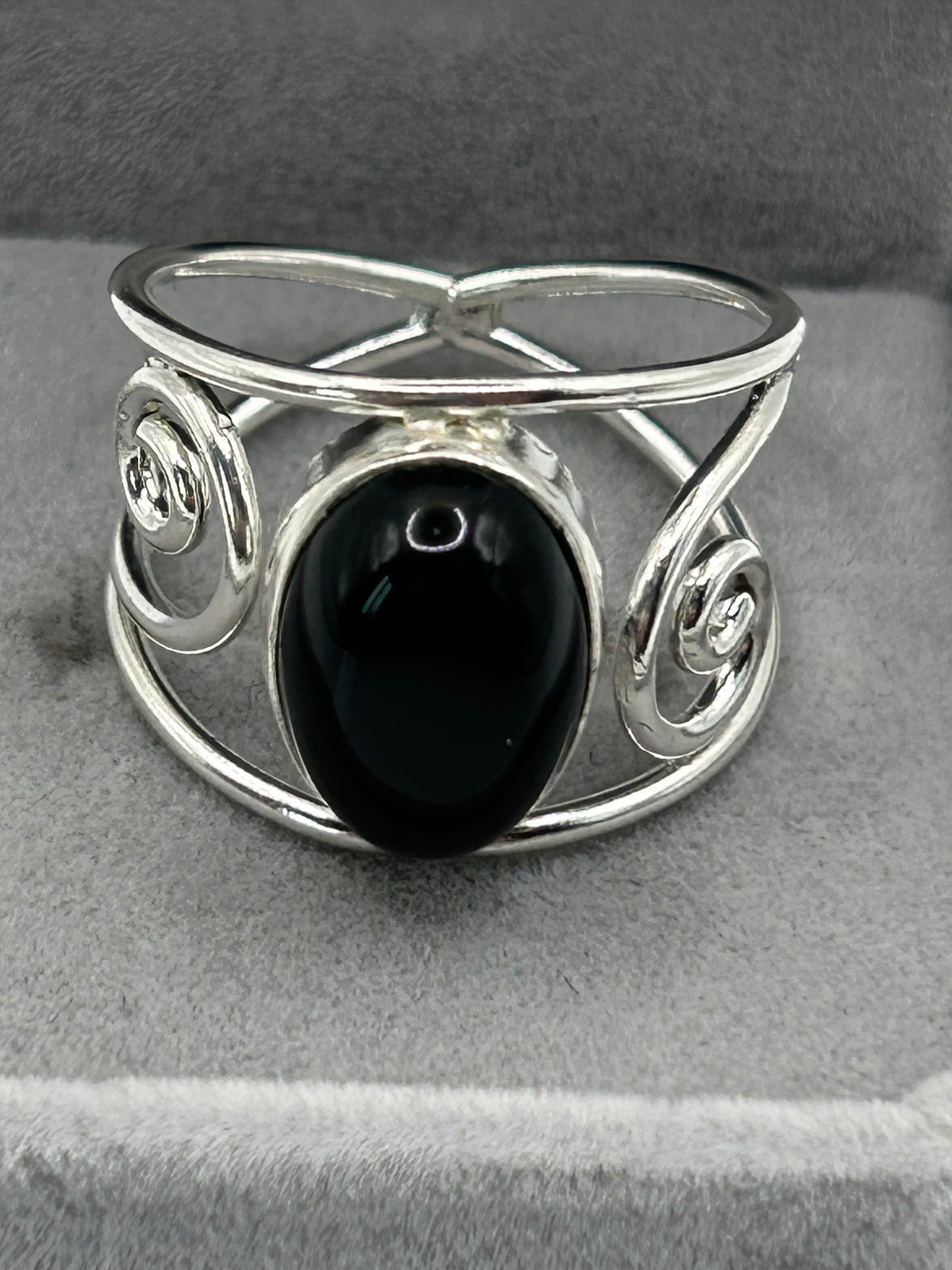 Ring(s) - (906X) Black Onyx