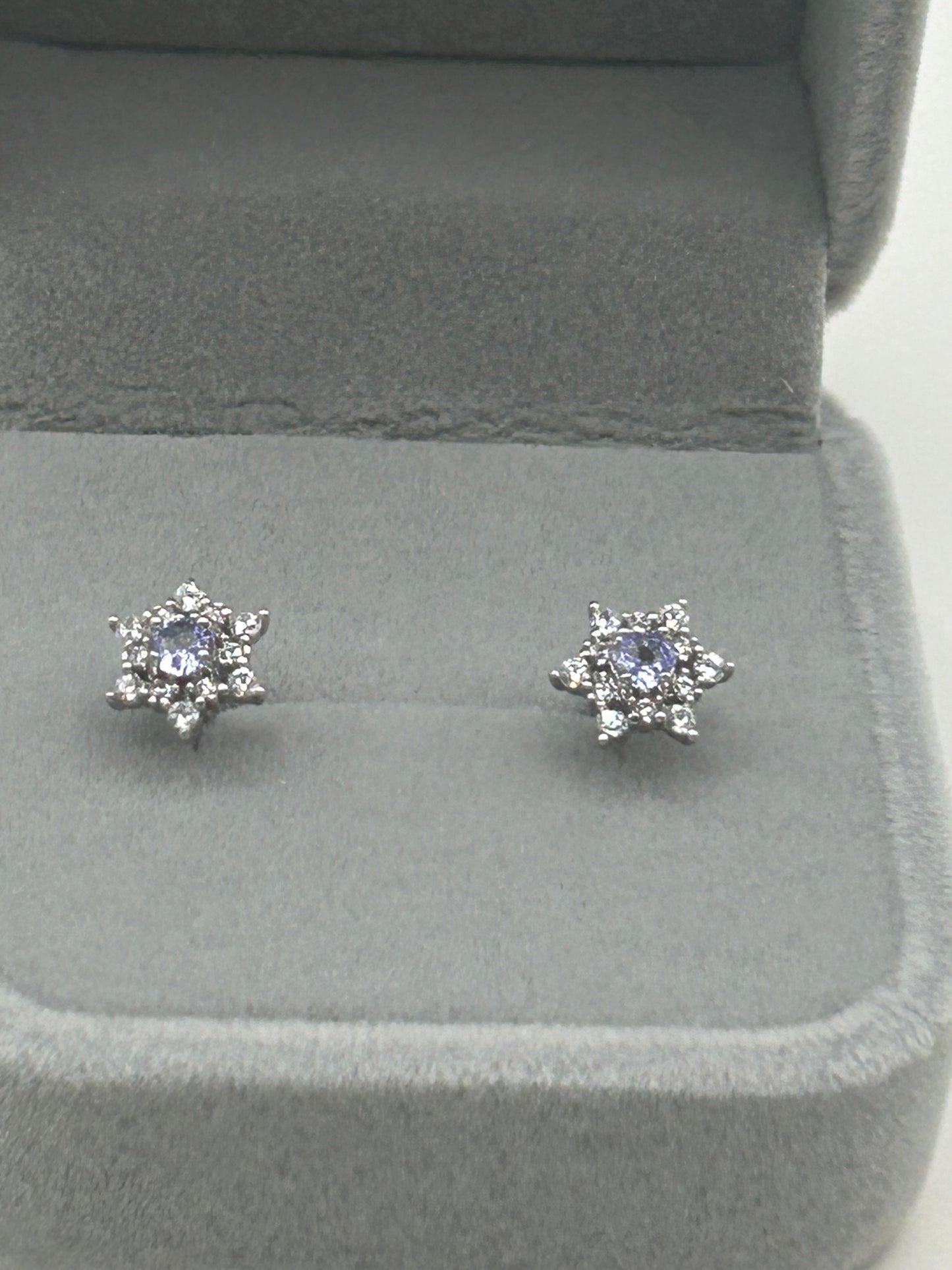 Earrings, Tanzanite