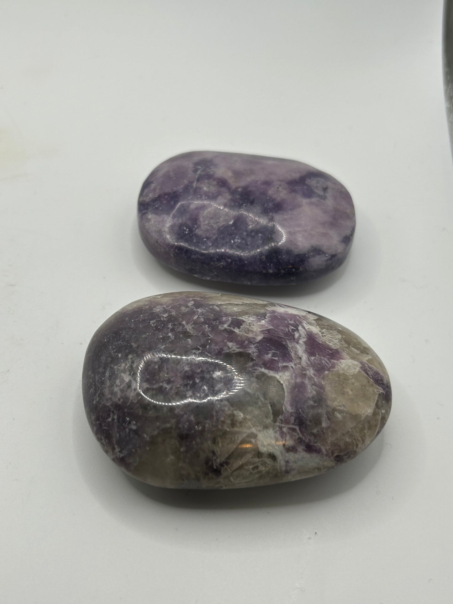 Palm Stone(s), Lepidolite