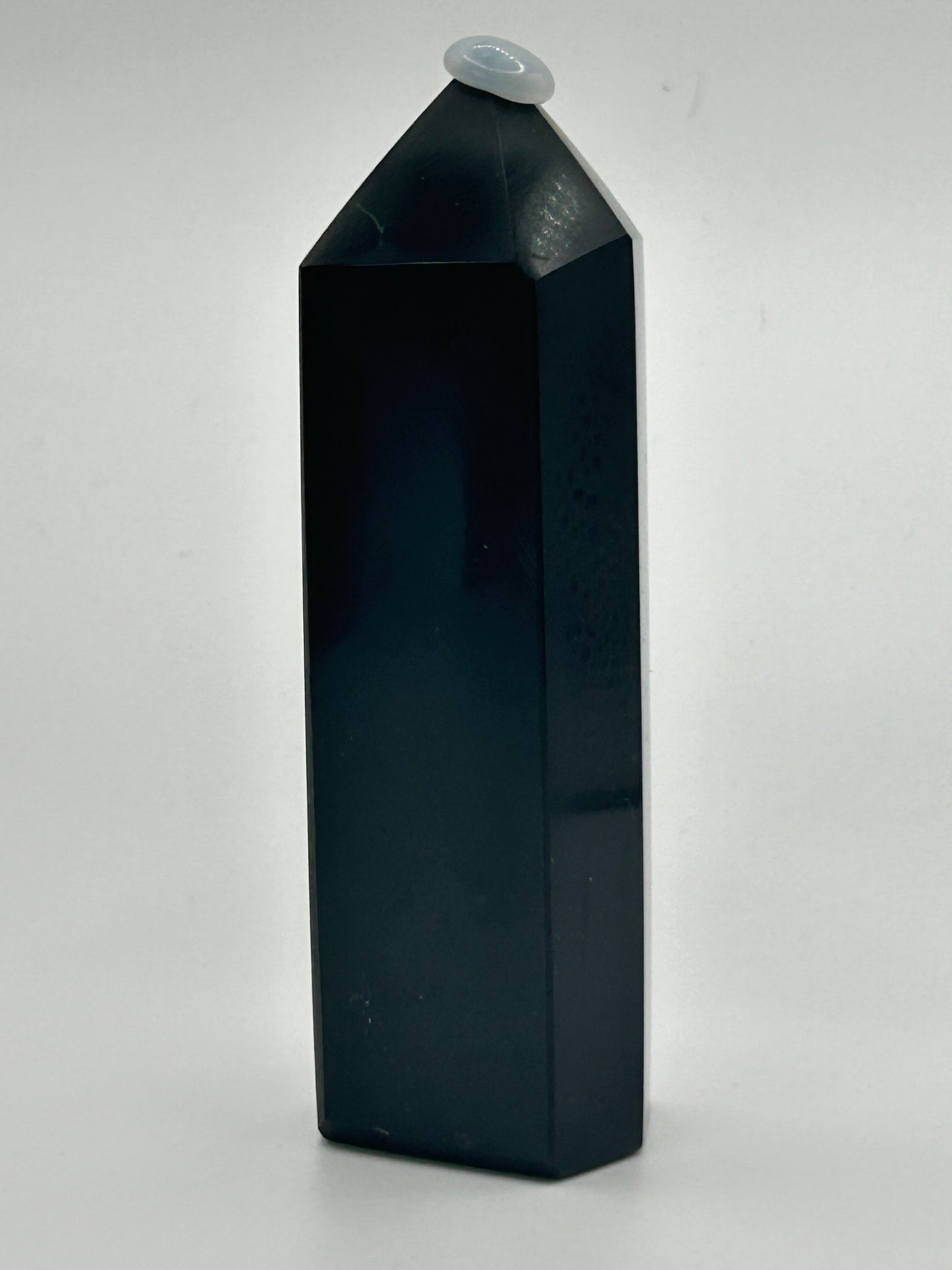 Towers (s), Black Obsidian