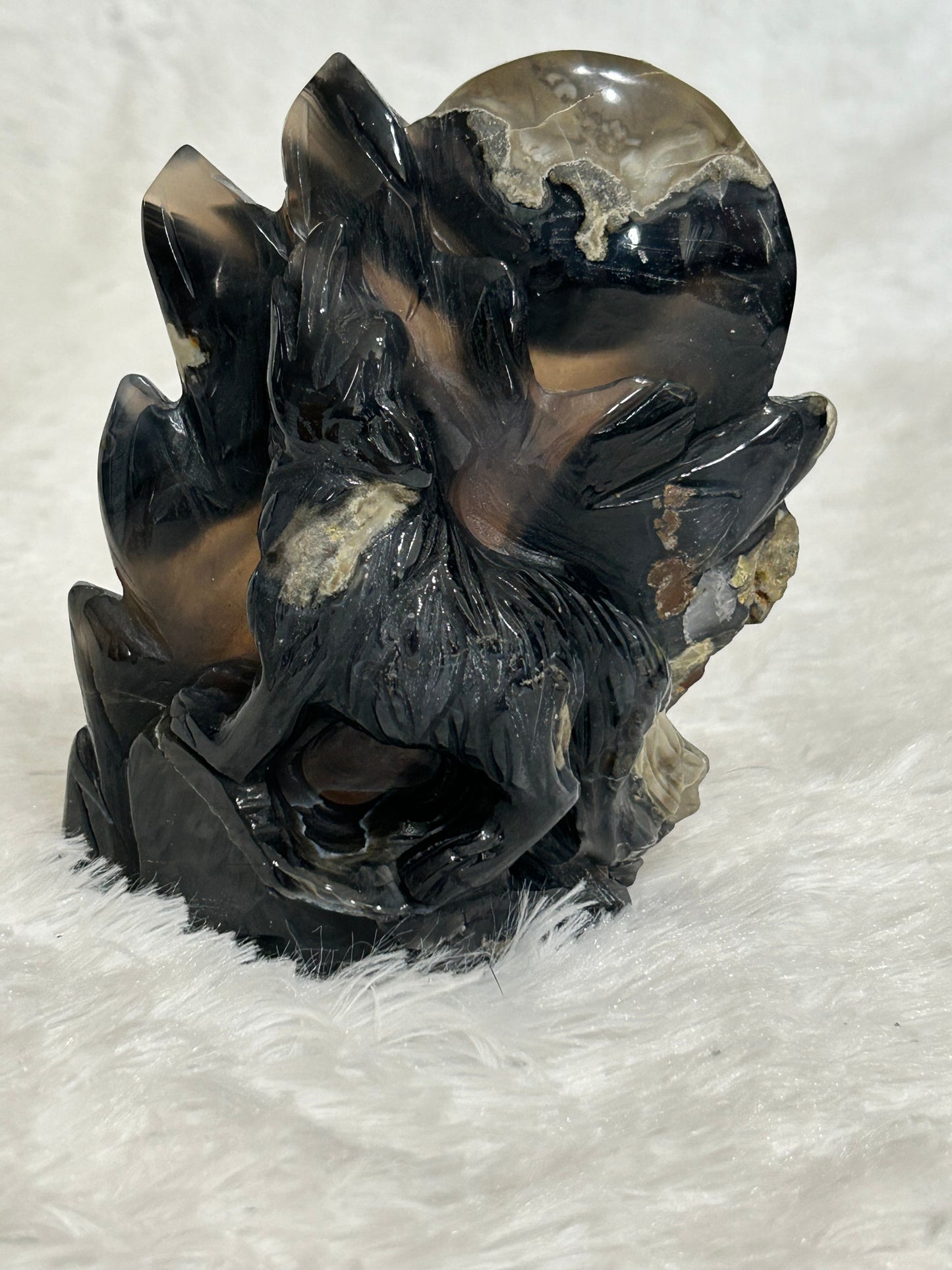 Wolf - Volcano Agate