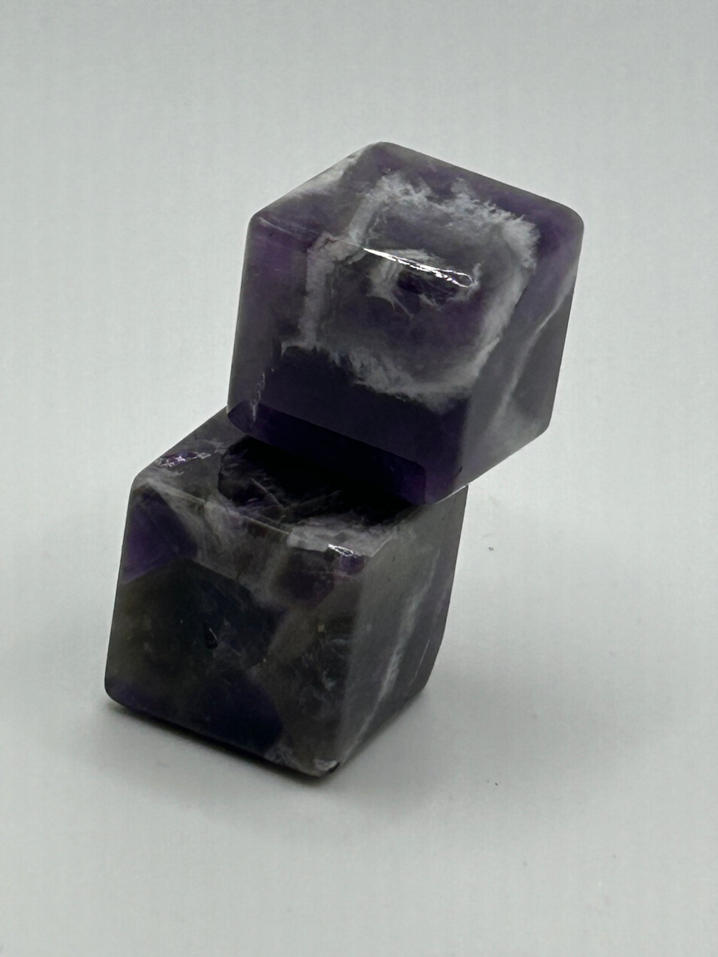 Cube(s) - Amethyst