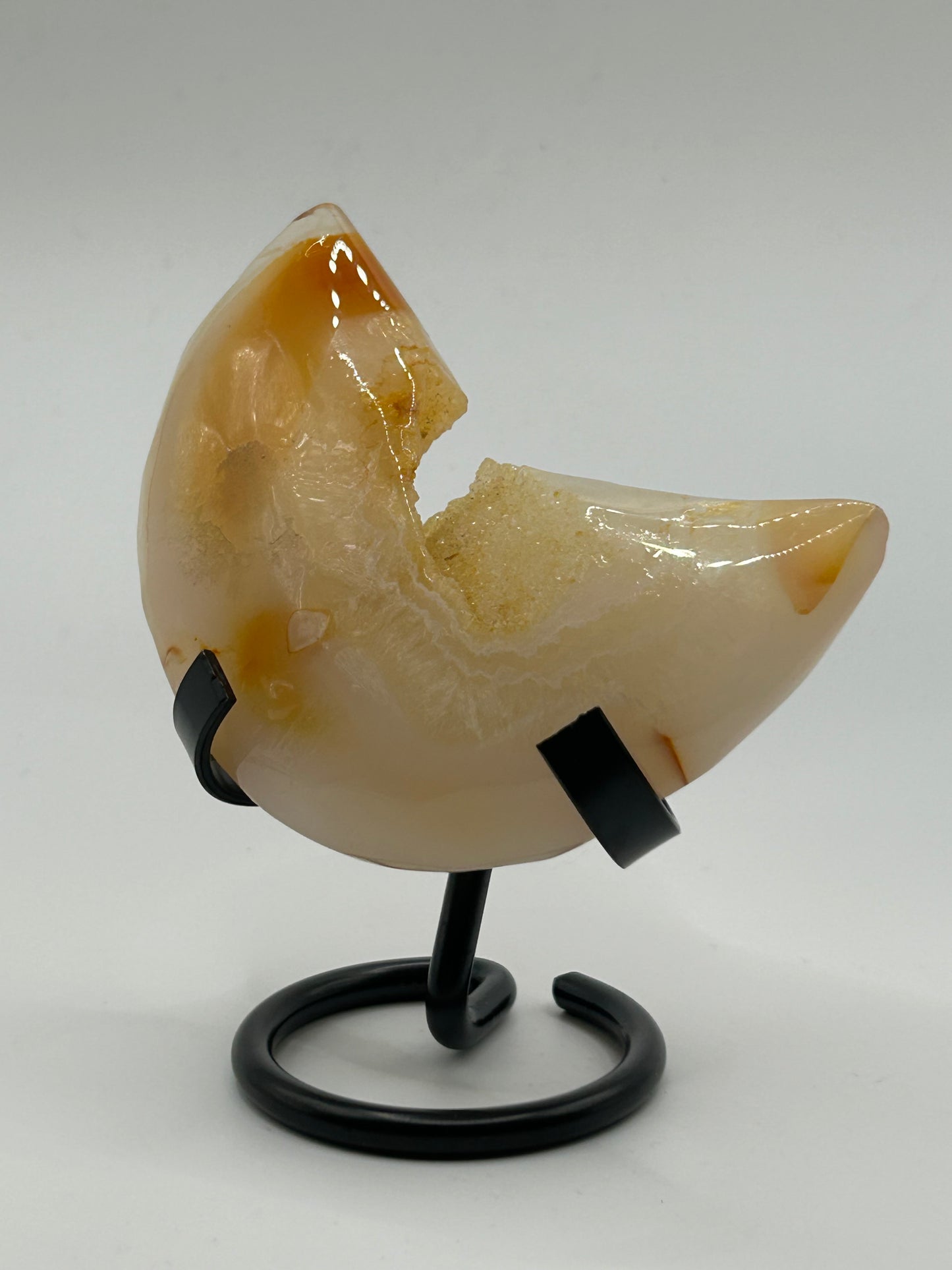 Moon(s) - Carnelian