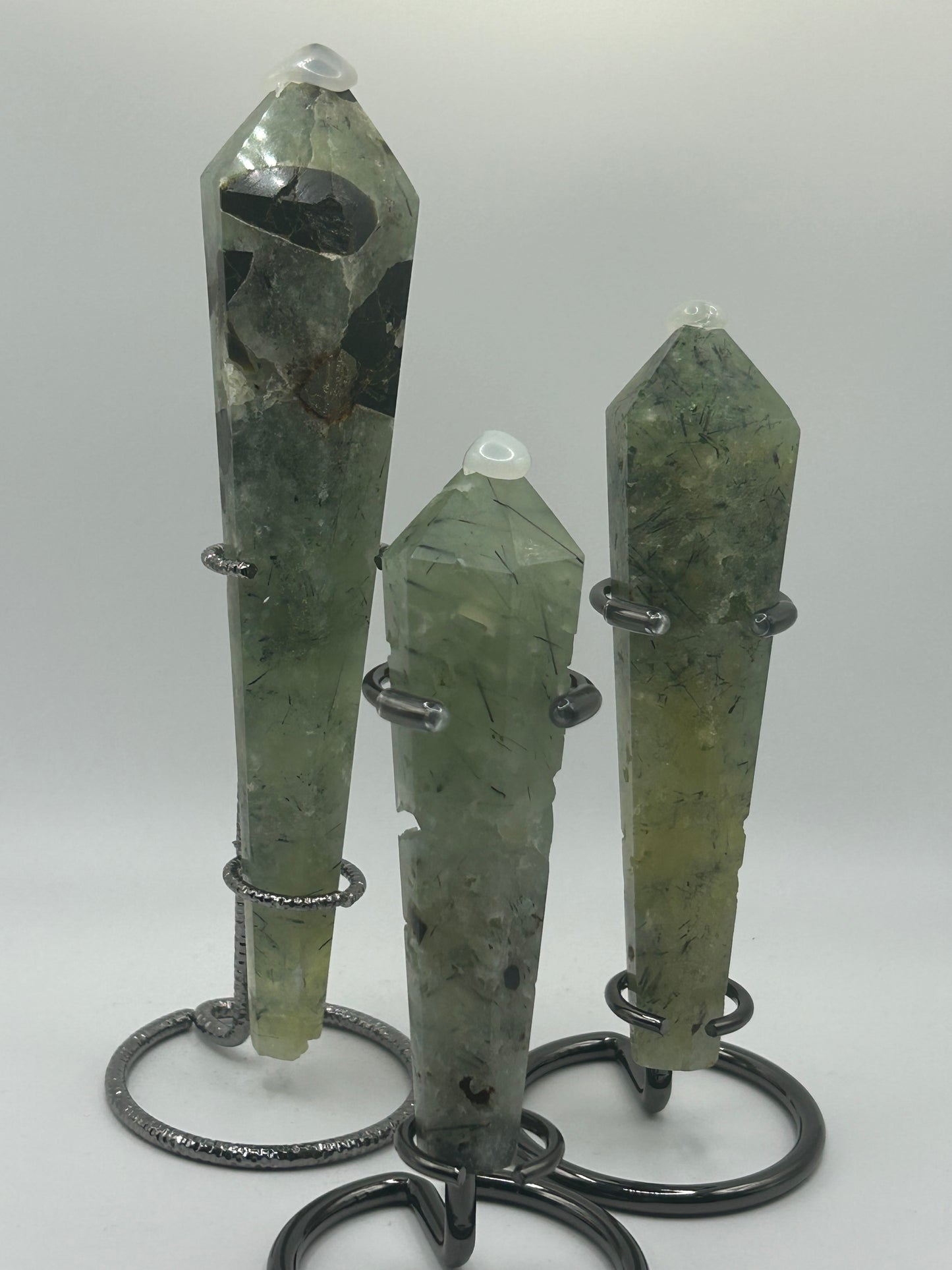 Wand(s) - Prehnite
