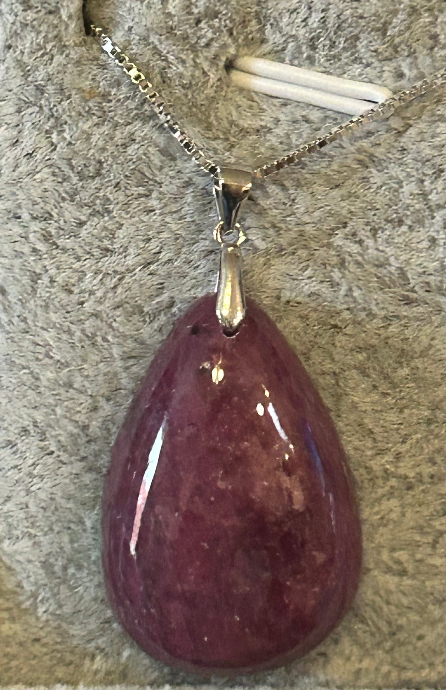 Necklace(s) - Ruby