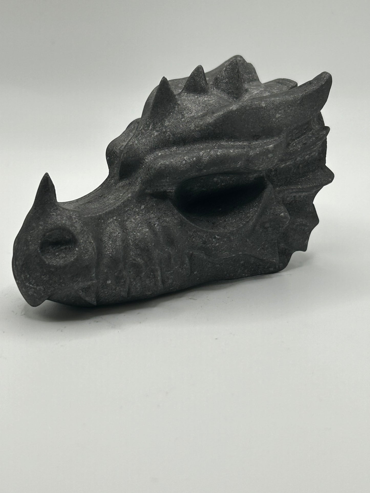Dragon Head(s) - Shungite