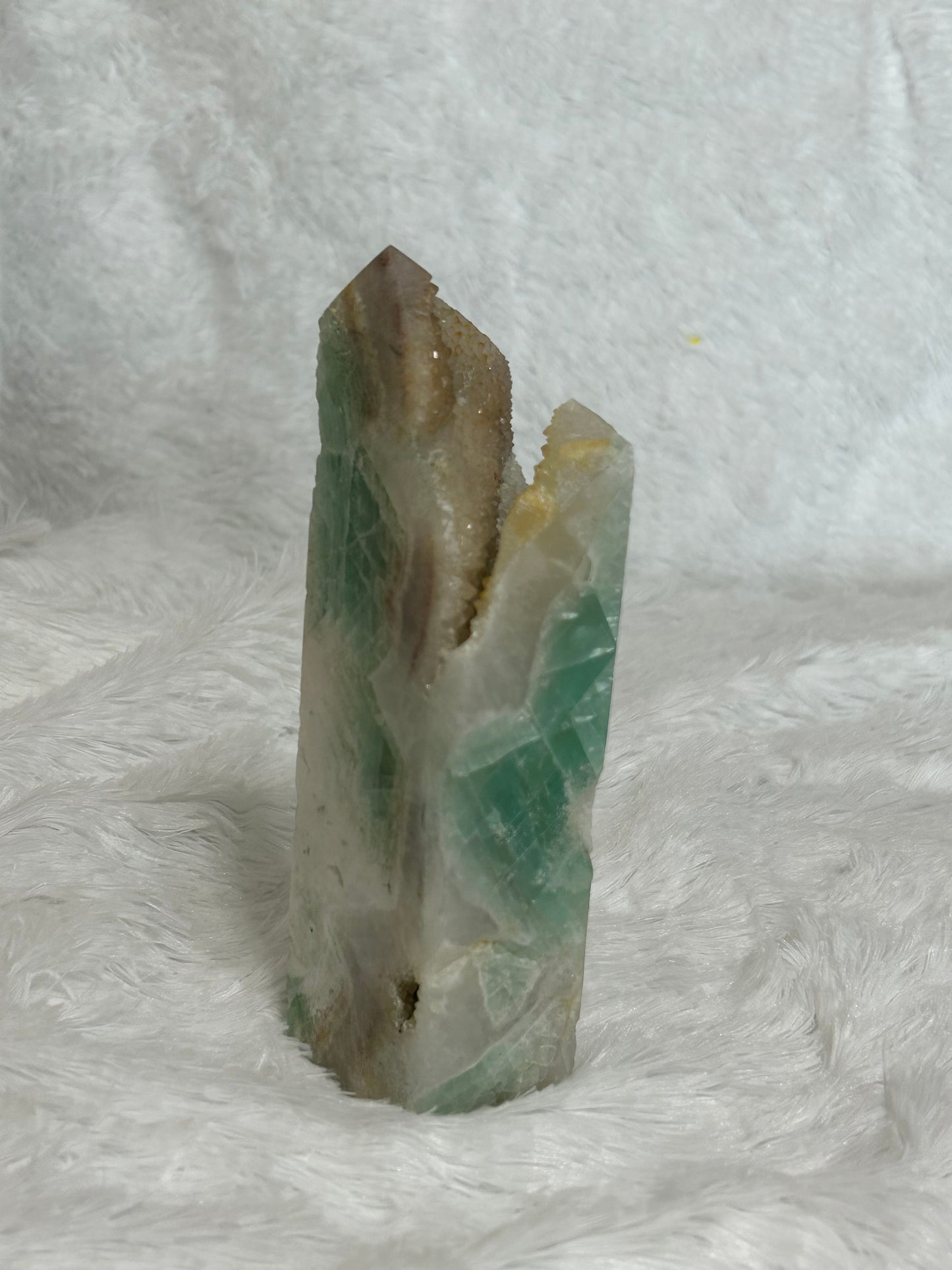 Tower(s) - Fluorite (half raw)