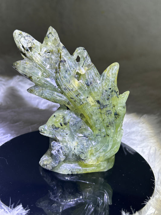 9 Tail Fox - Prehnite