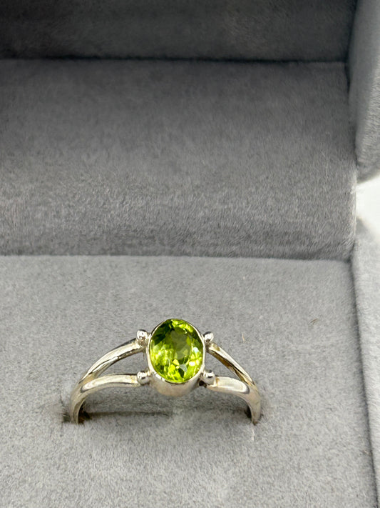 Ring(s) - (9001) - Peridot