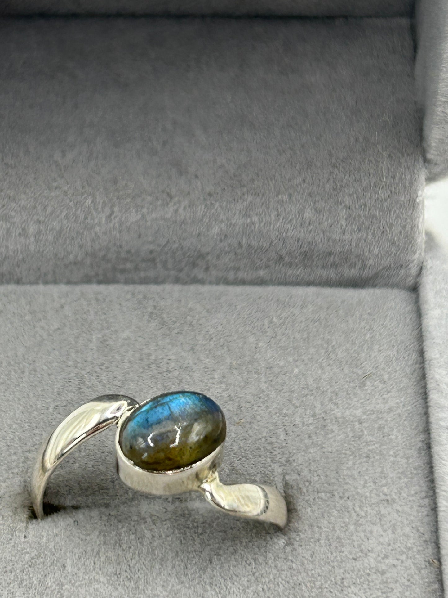 Ring(s) - (9006) - Labradorite