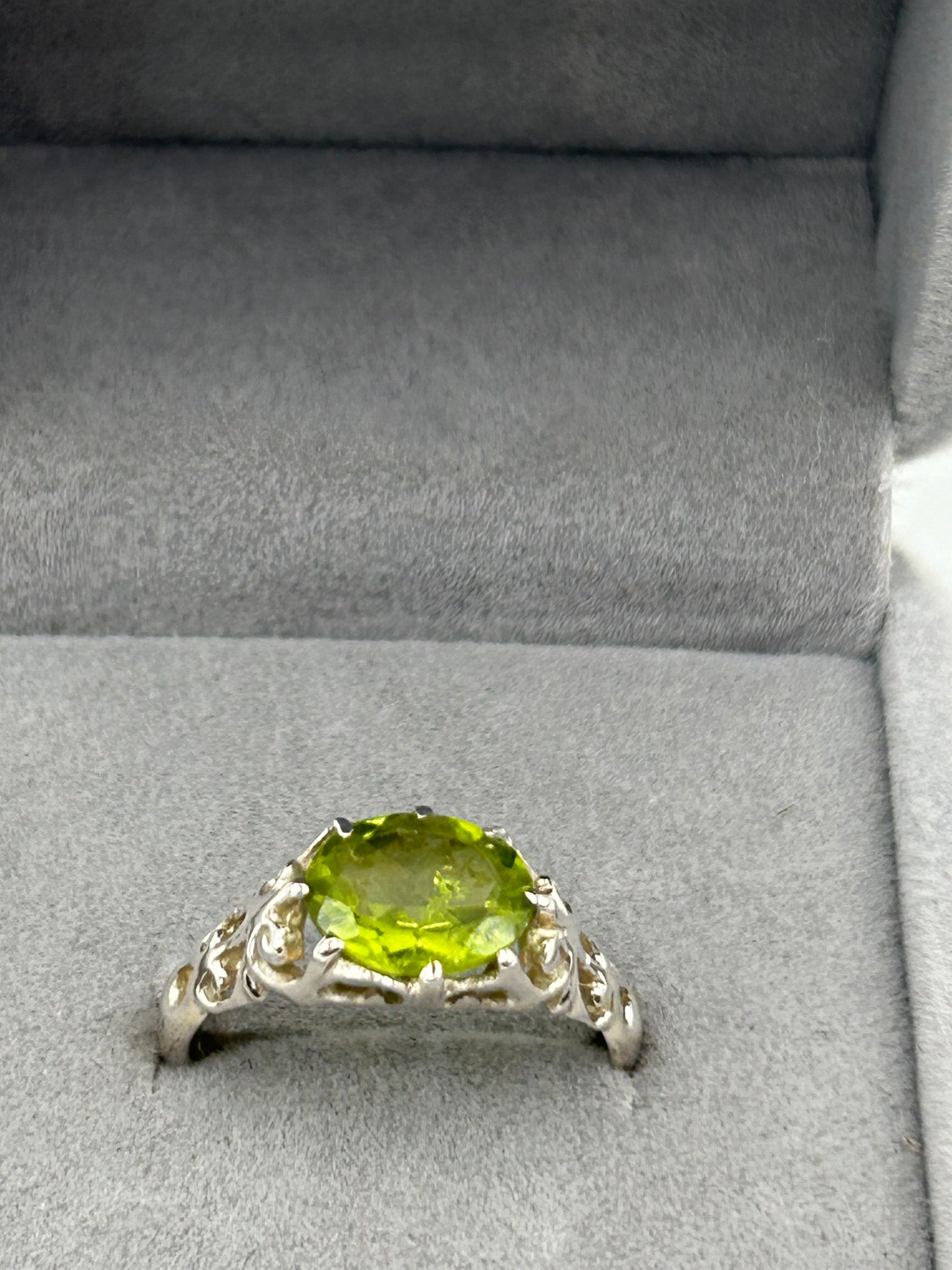 Ring(s) - (9074) - Peridot