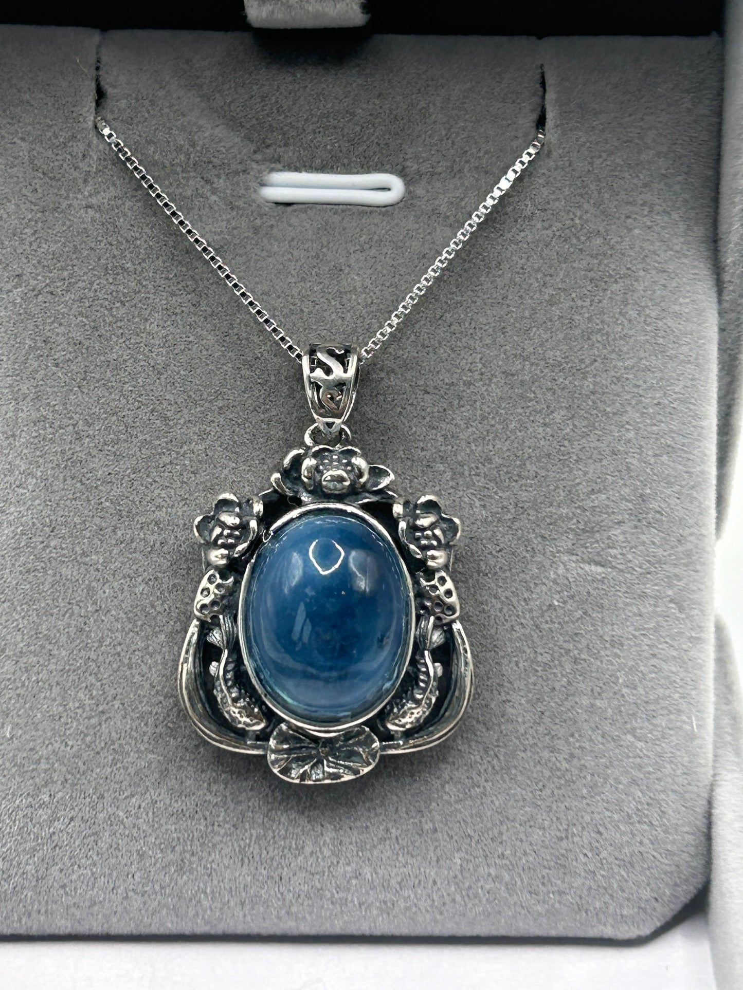 Necklace(s) - Aquamarine