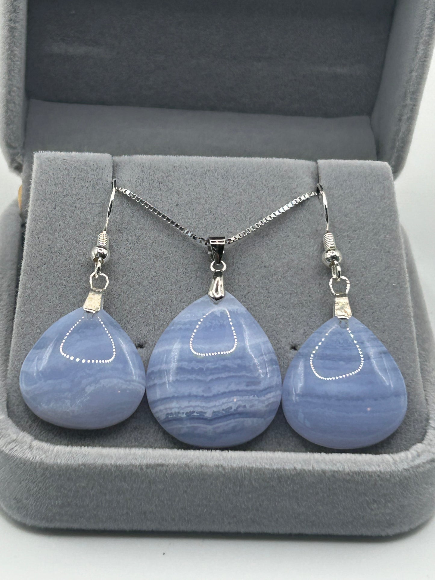 Necklace and Earring Set(s) (925 Sterling Silver)