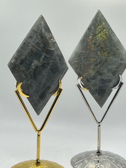 Diamond(s), Labradorite (Stand Included)