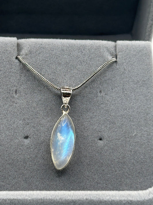 Necklace(s) - Moonstone