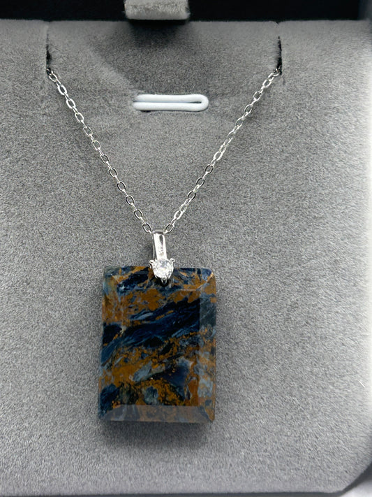 Necklace(s) - Pietersite