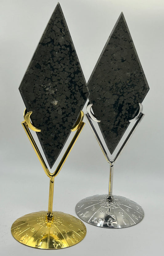 Diamond(s), Pyrite (Stand Included)