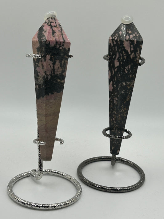 Wand(s) - Rhodonite