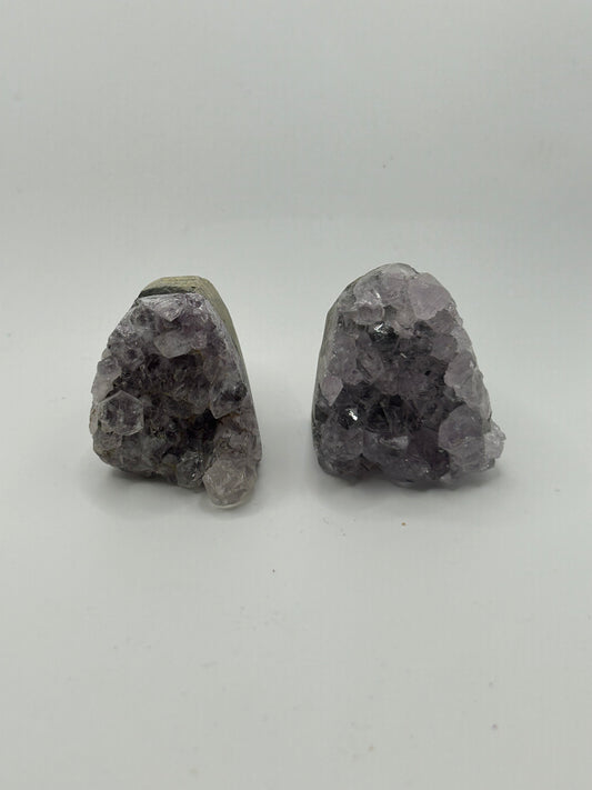 Tower(s) - Amethyst (Cut Base)