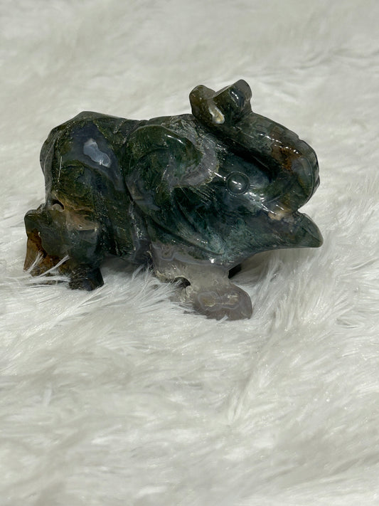 Elephant(s) - Moss Agate