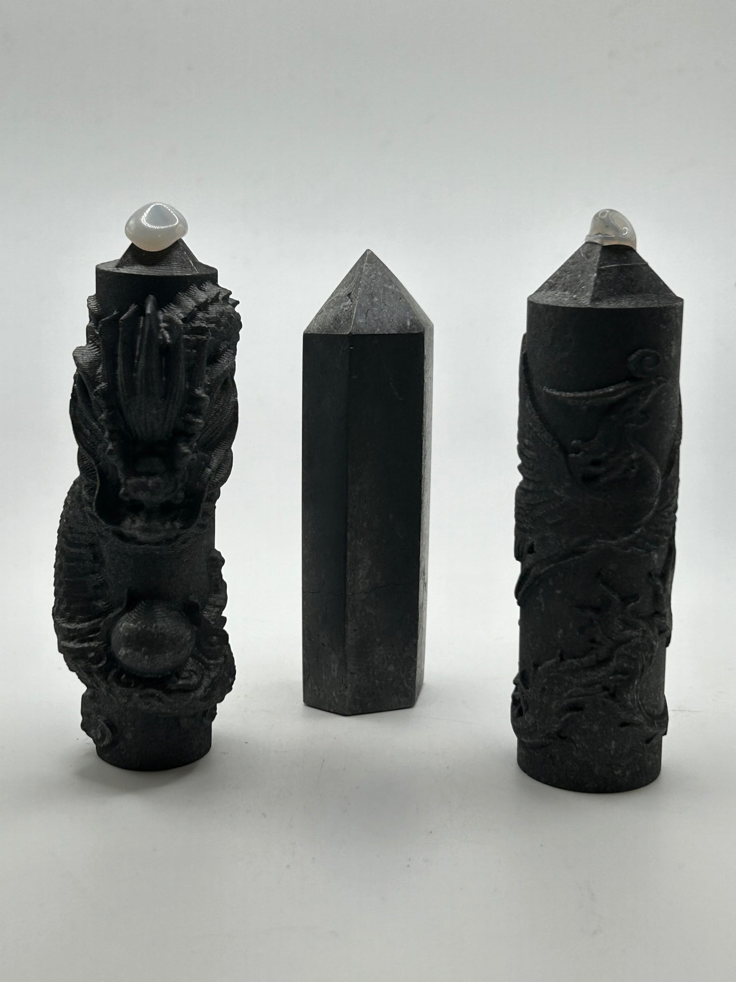 Towers (s), Shungite