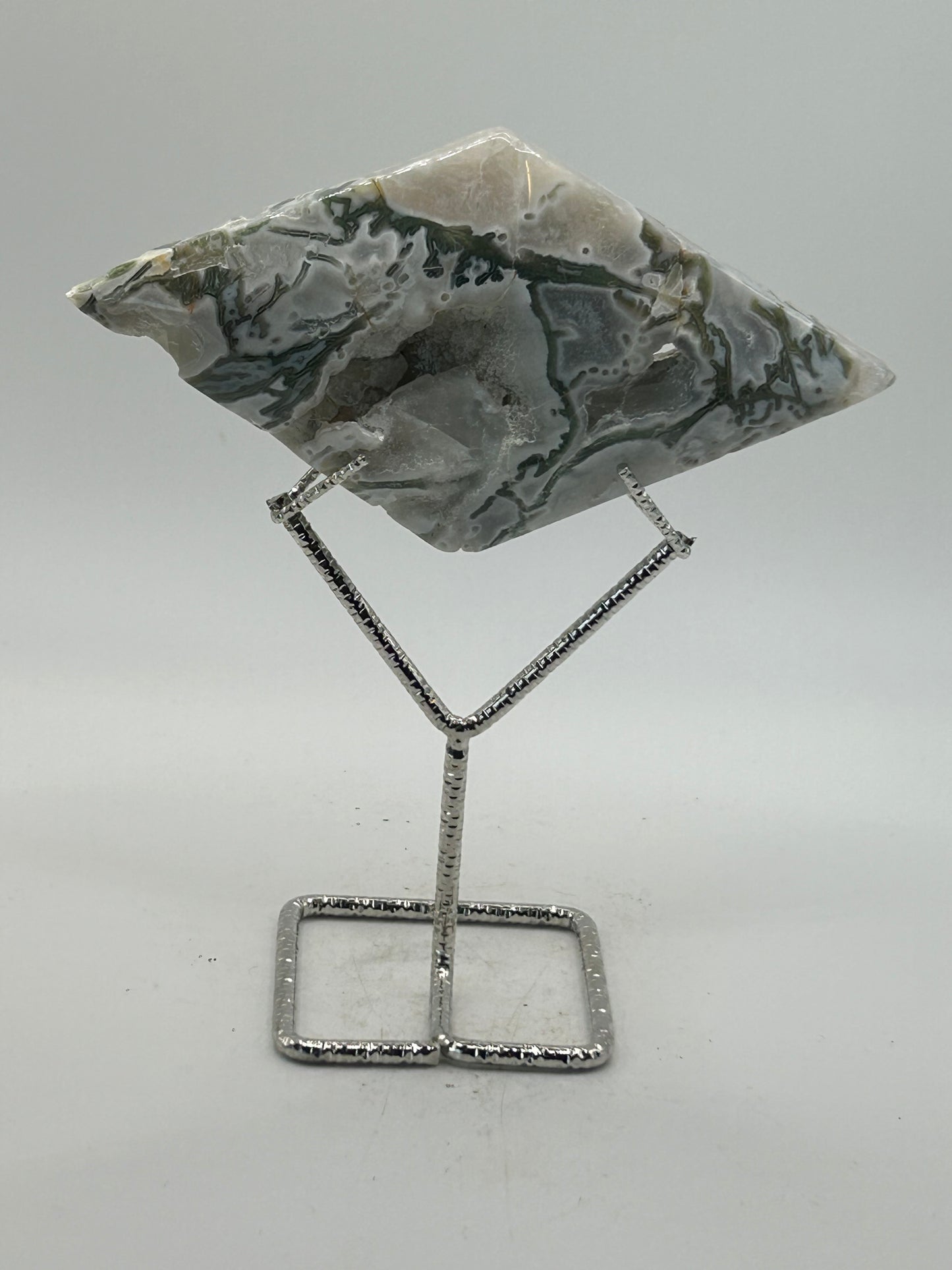 Diamond(s), Tree Agate [One stand included]